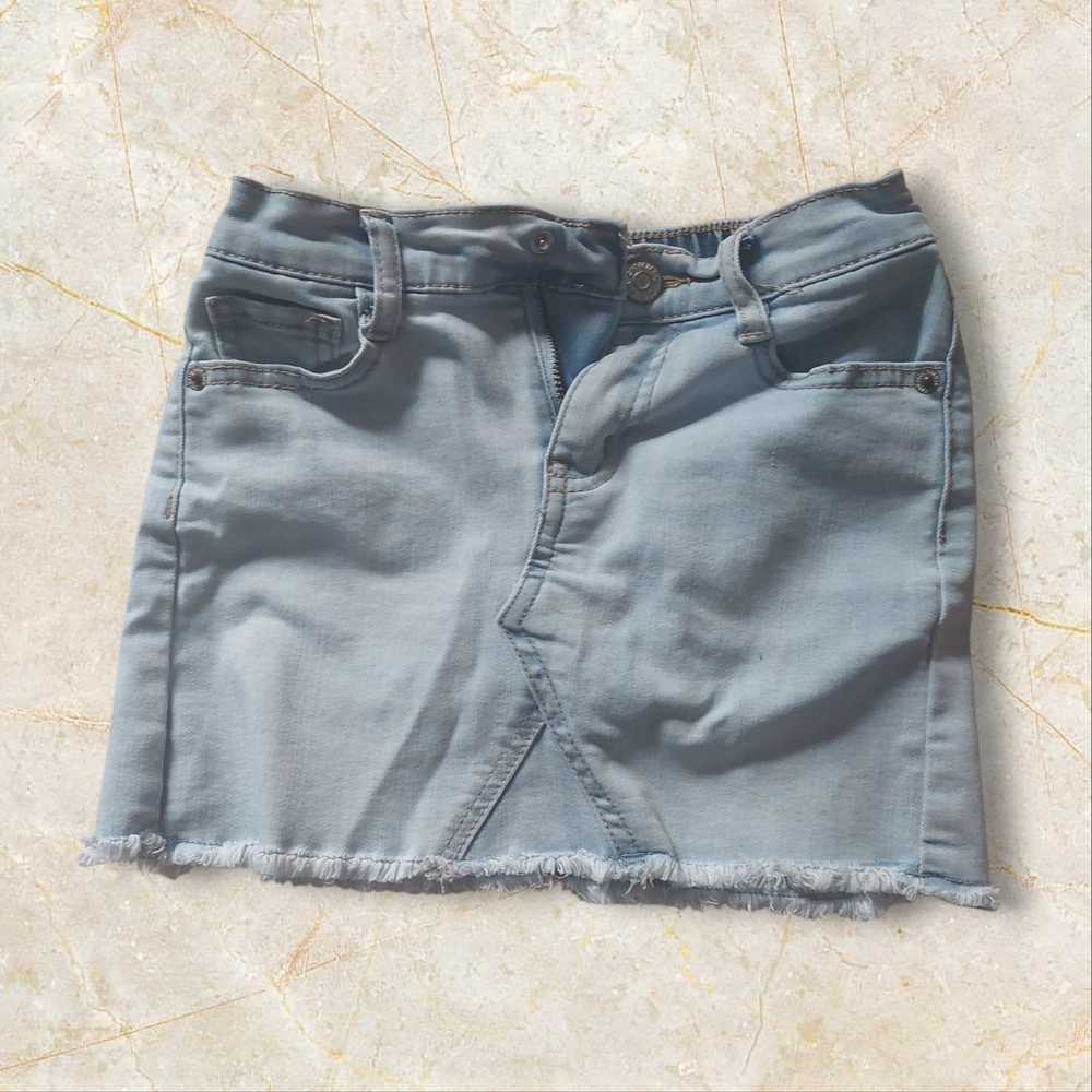 Stylish Gray Denim Skirt